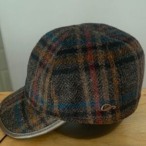 GOTTMAN Plaid Wool Hat with Ear Flaps